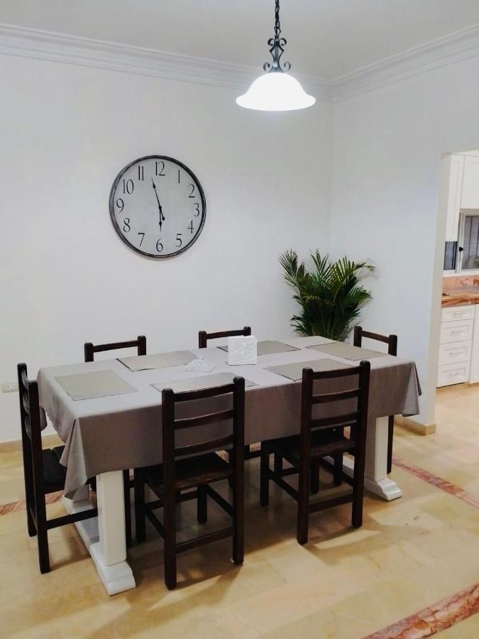 Large 2-Bedroom Apartment, Close To The American Consulate Guayaquil Kültér fotó