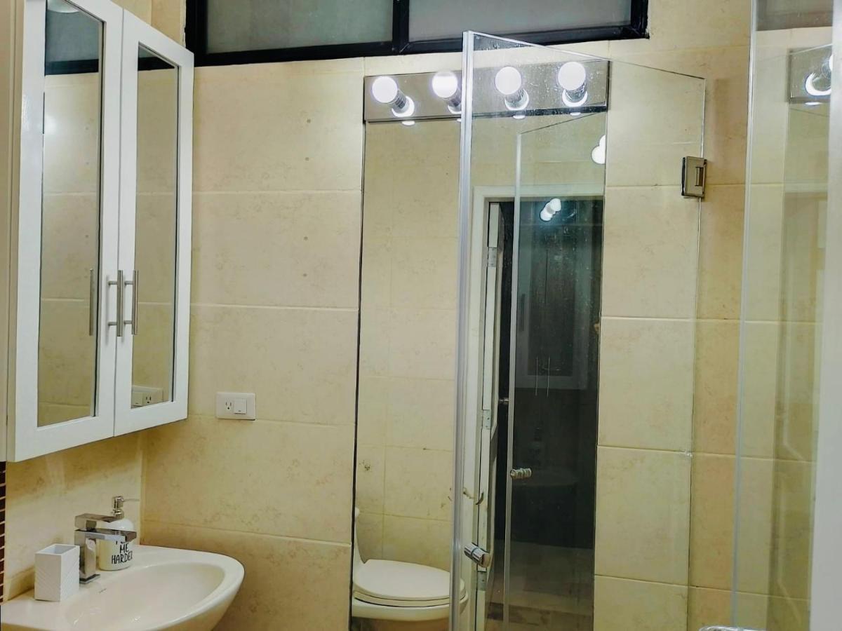 Large 2-Bedroom Apartment, Close To The American Consulate Guayaquil Kültér fotó