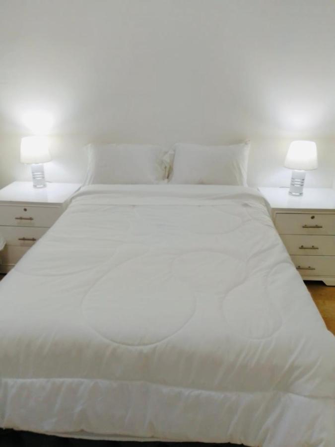 Large 2-Bedroom Apartment, Close To The American Consulate Guayaquil Kültér fotó