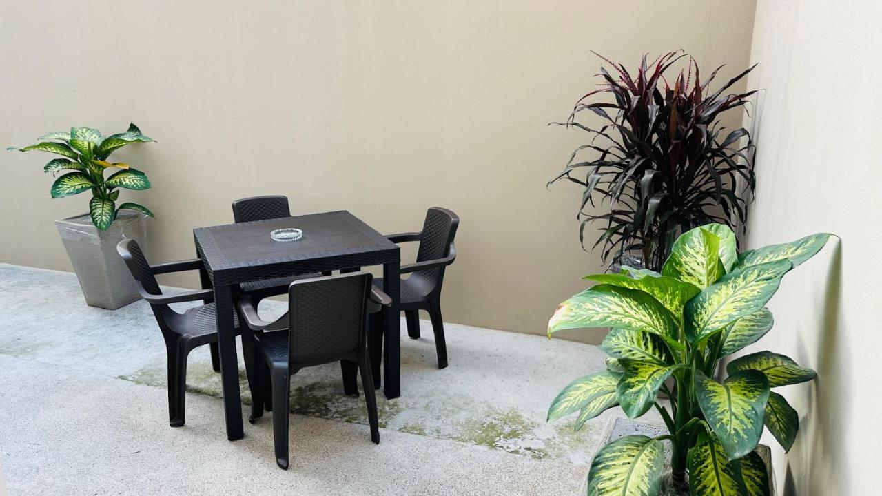 Large 2-Bedroom Apartment, Close To The American Consulate Guayaquil Kültér fotó